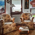 3 Bedroom Lovely In Dom wakacyjny *