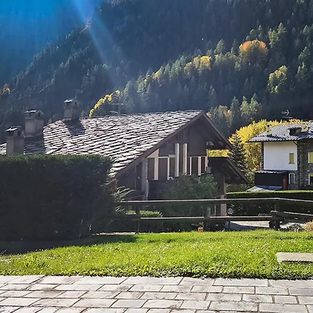 3 Bedroom Cozy In Holiday home Dolonne