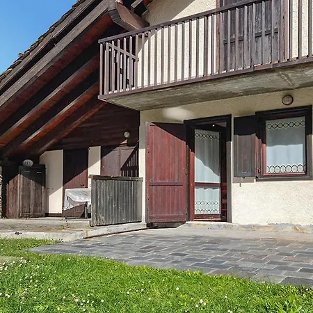 3 Bedroom Cozy In * Dolonne